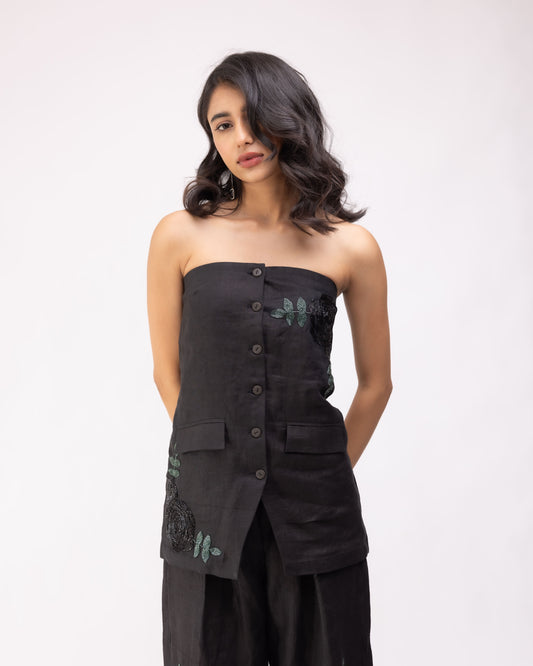100% linen off-shoulder waistcoat with hand-embroidery