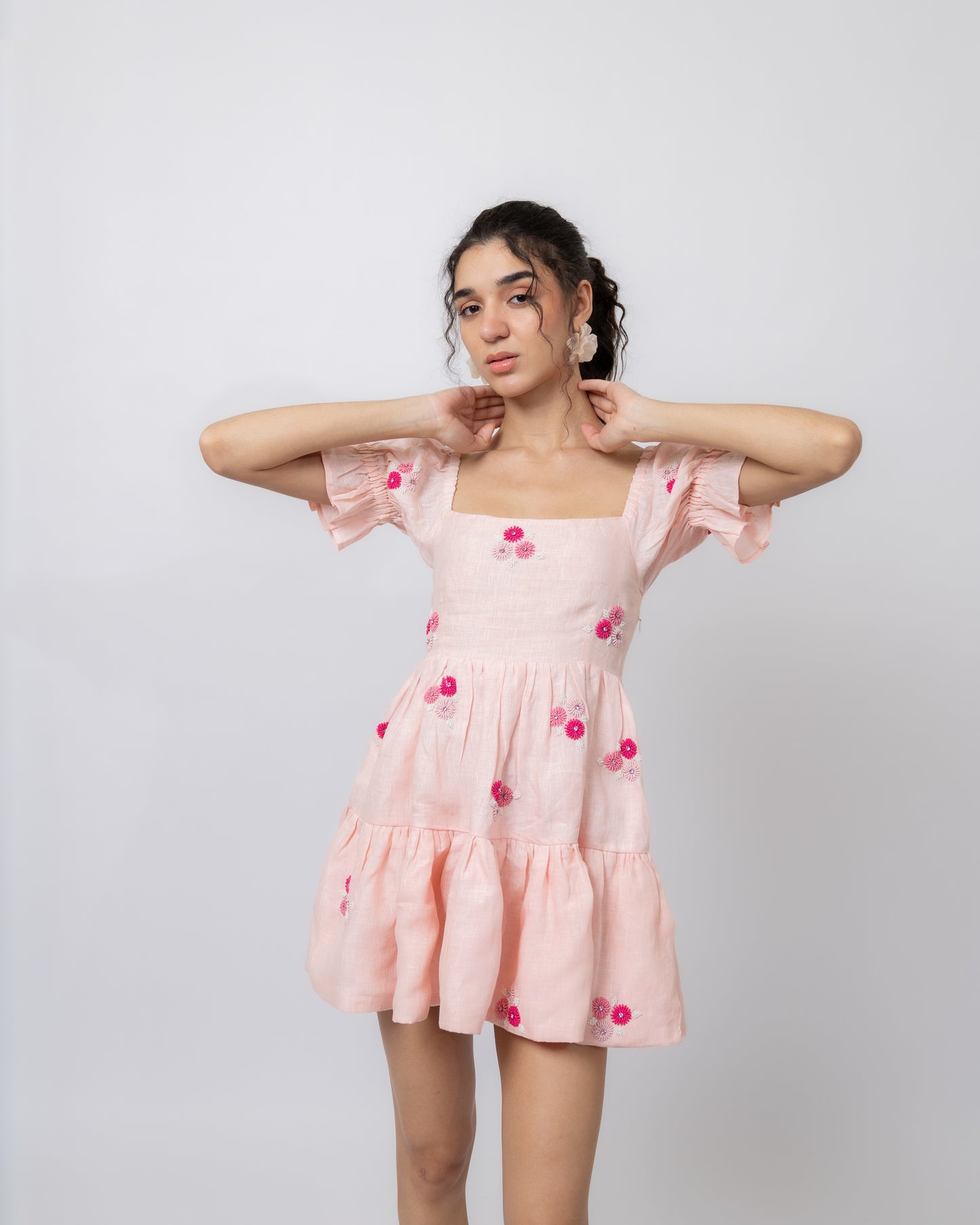 100% linen hand-beaded puff-sleeved mini dress