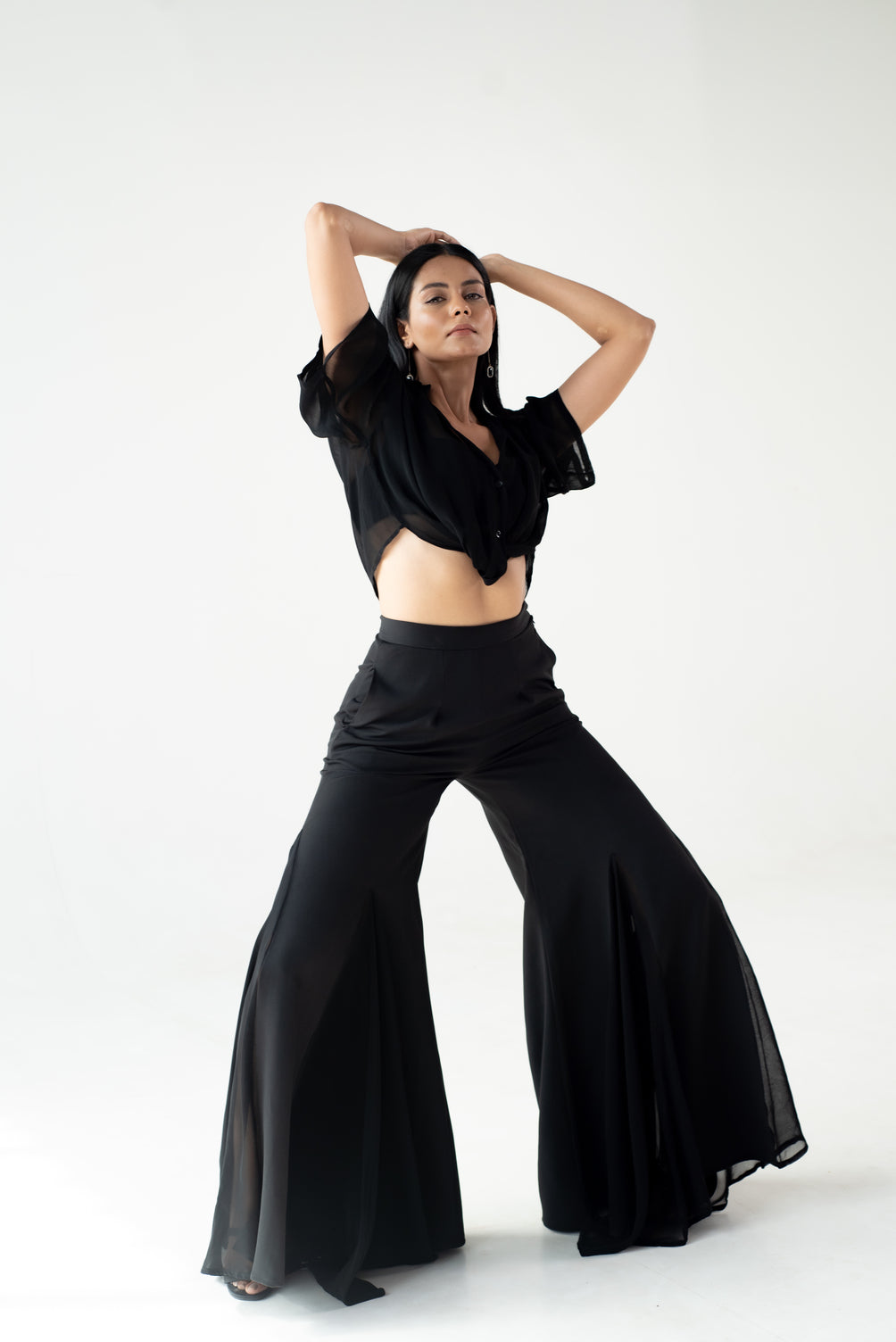 High-waisted super flared trousers