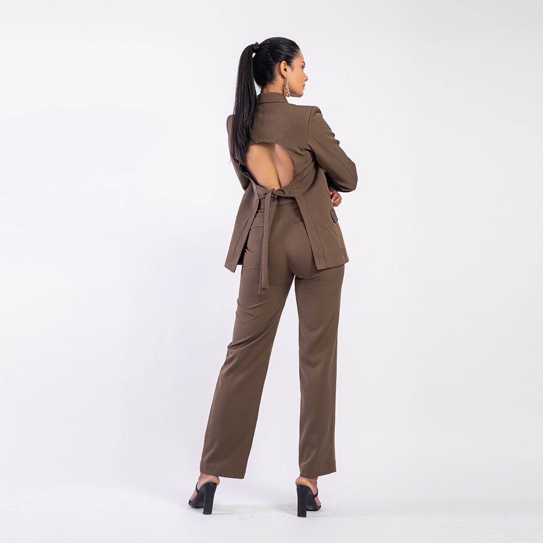 Backless blazer with tie detail