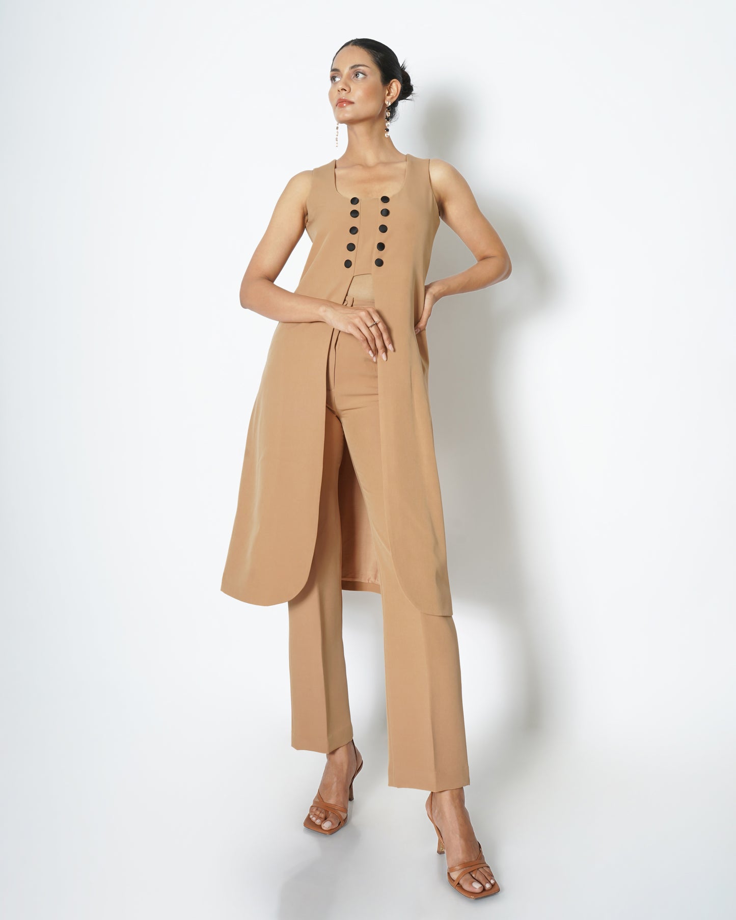 High-waisted straight trousers