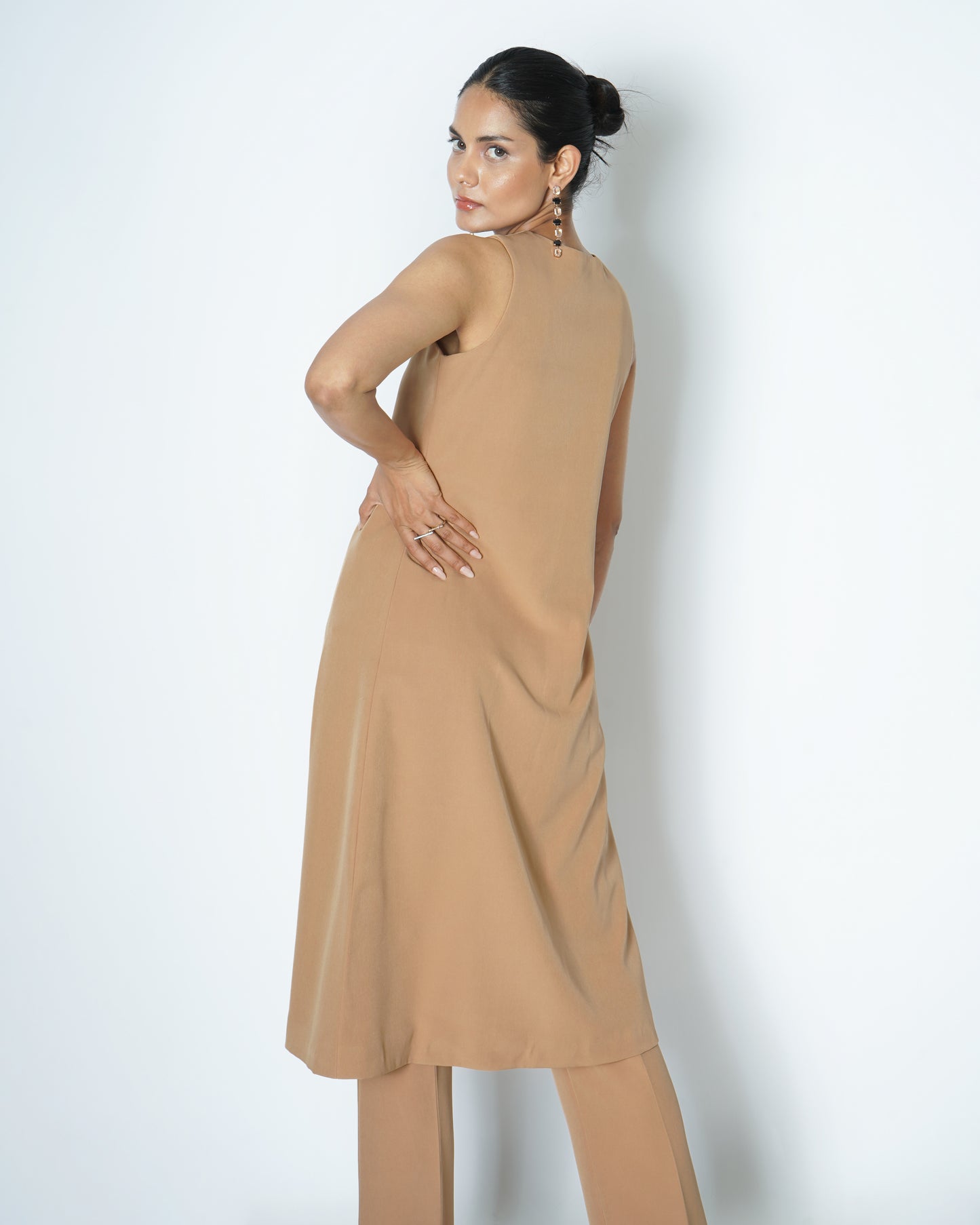 High-waisted straight trousers